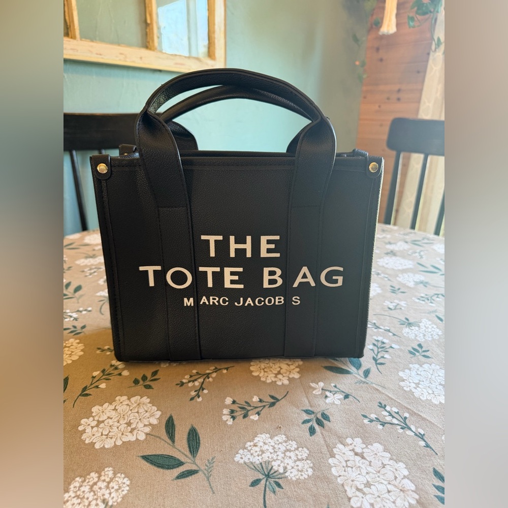 The Tote Bag Black & White Tote Crossbody